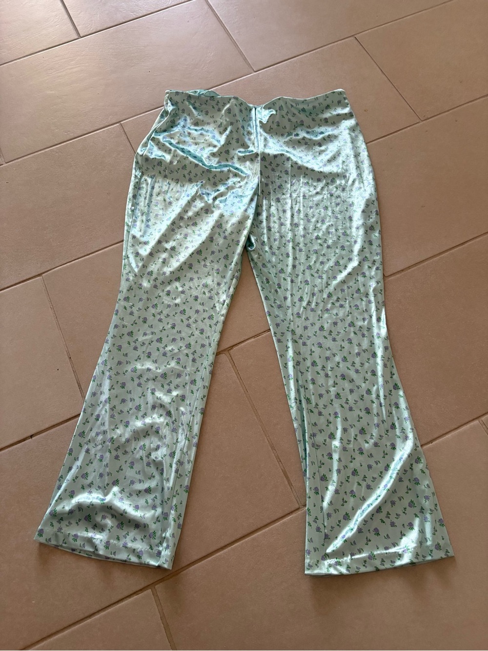 NWT I’m Sorry by Petra Collins Cropped Bell Pants XL Mint Floral Satin SSENSE